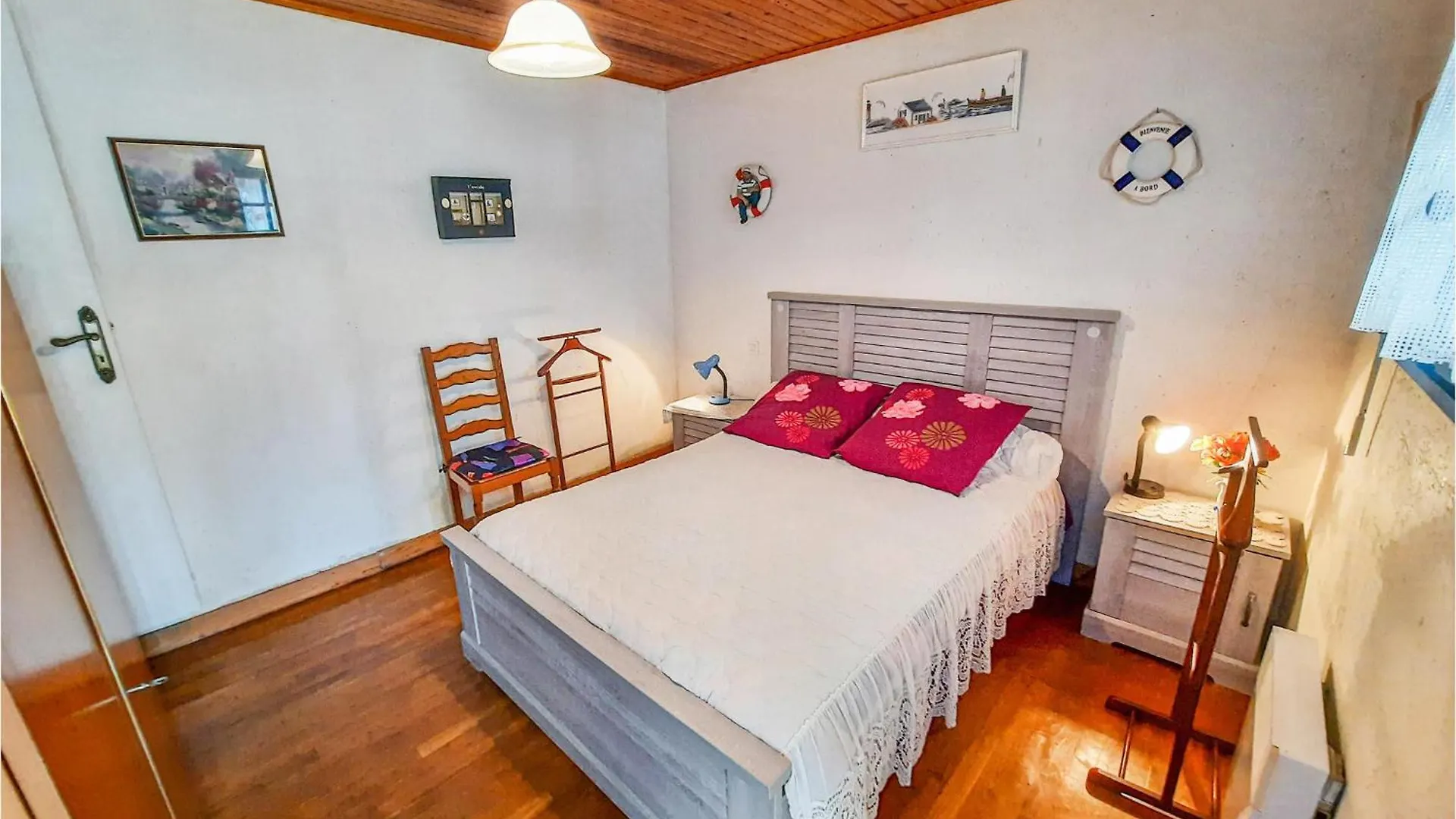 3 Bedroom Cozy Home In Riantec France