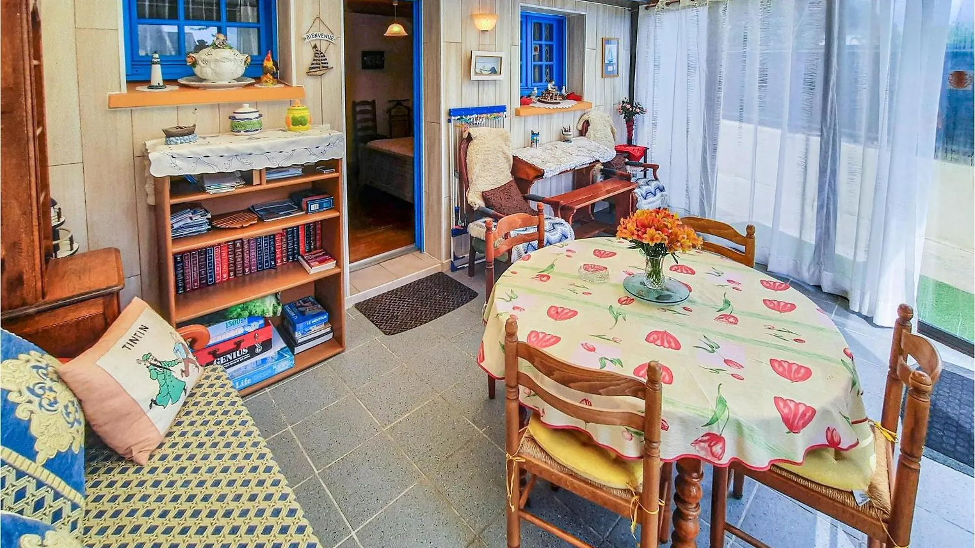 3 Bedroom Cozy Home In Riantec Holiday home